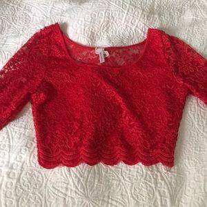 Long sleeve crop top color red